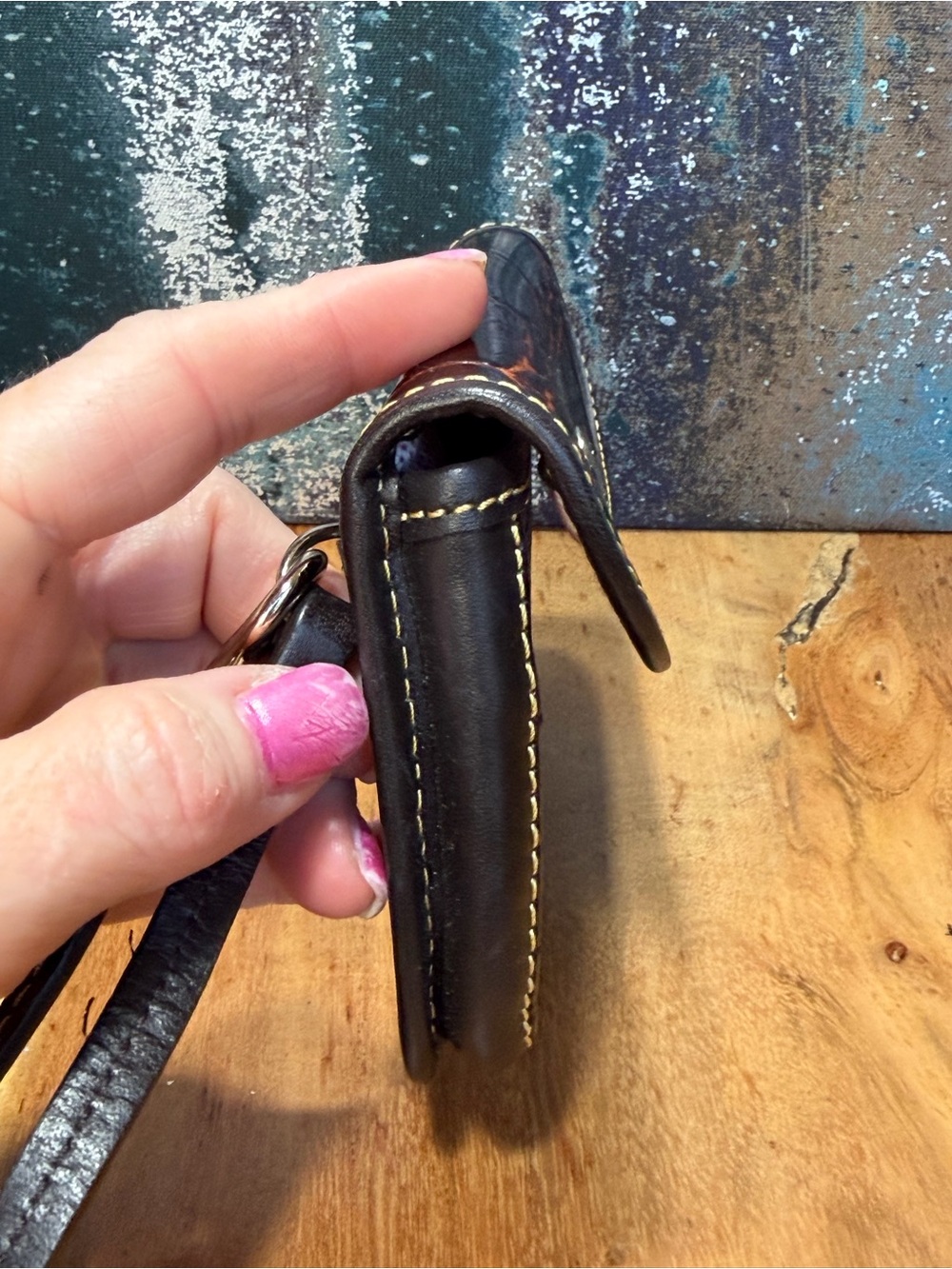 Dooney & Bourke Vintage Y2K Croc Embossed Leather Wristlet Mahogany - Picture 8 of 11